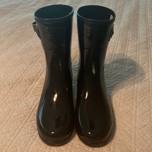 Hunter original short boots in black gloss